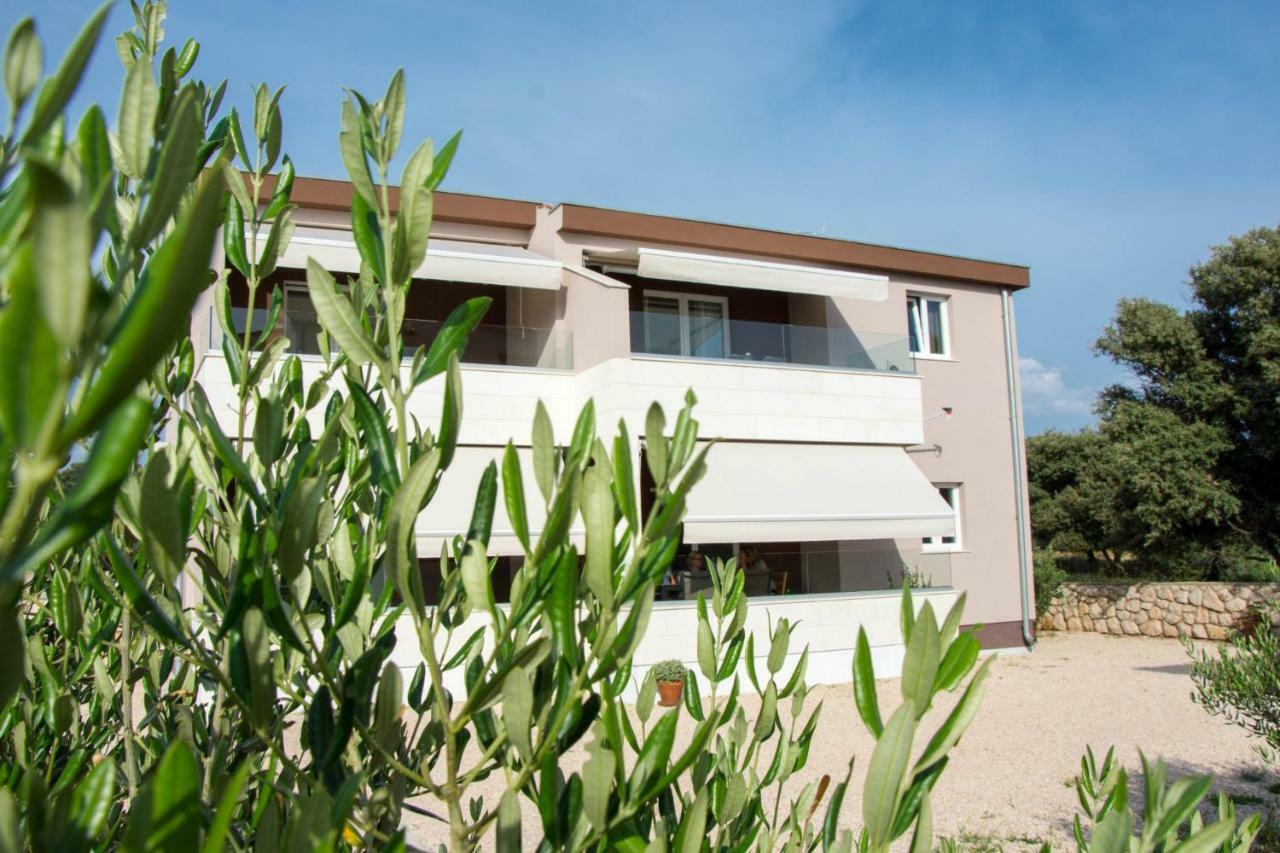Apartments Melody Mandre Extérieur photo
