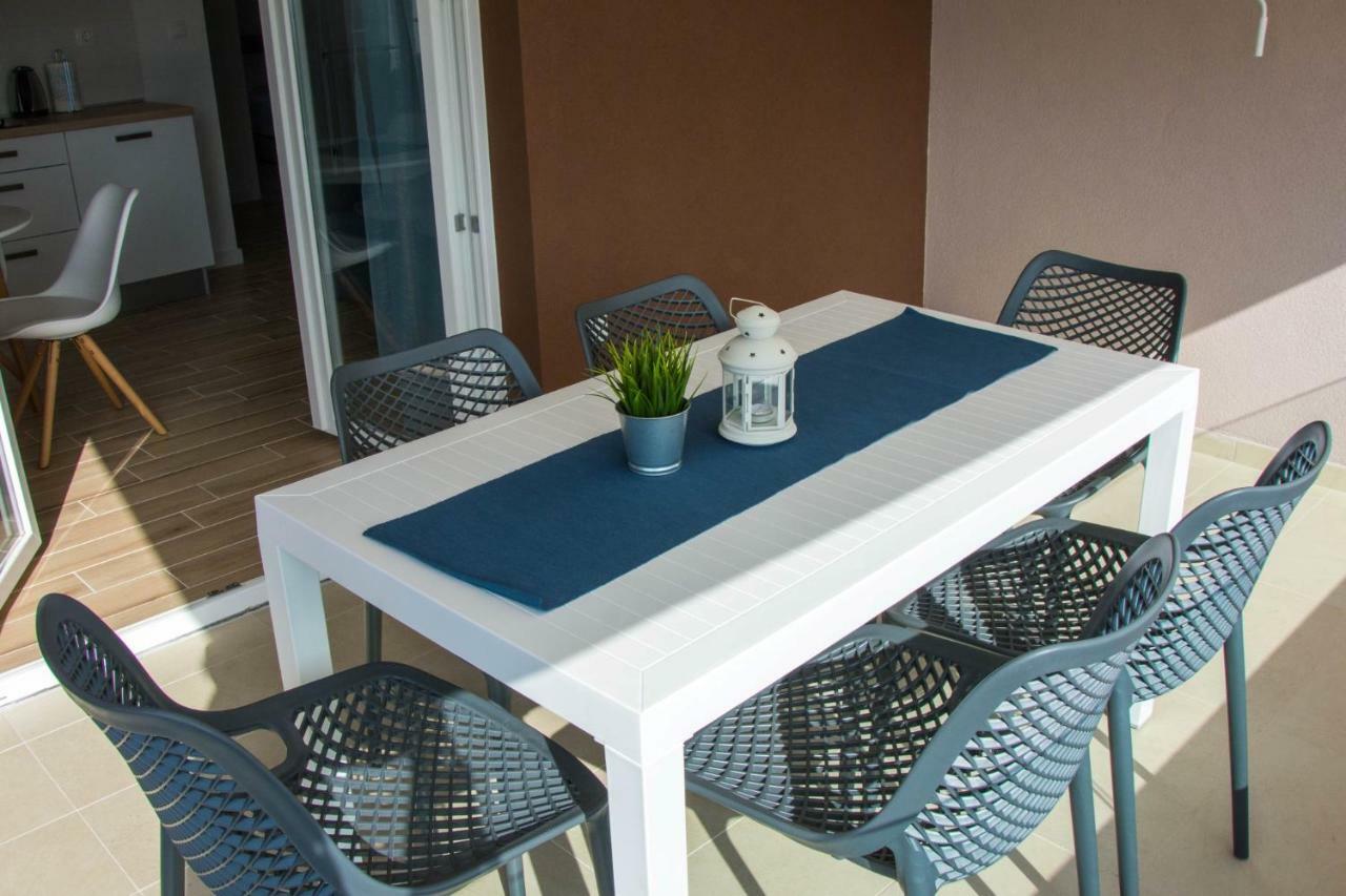 Apartments Melody Mandre Extérieur photo